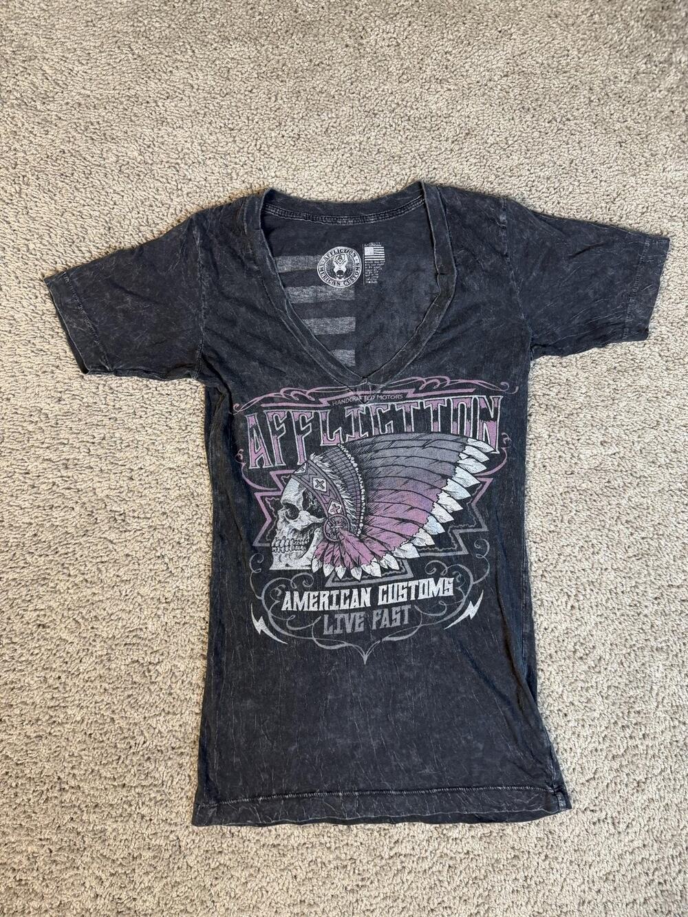 Affliction Shirt Womens X-Small Black V-Neck Striped Graphic 100% Cotton